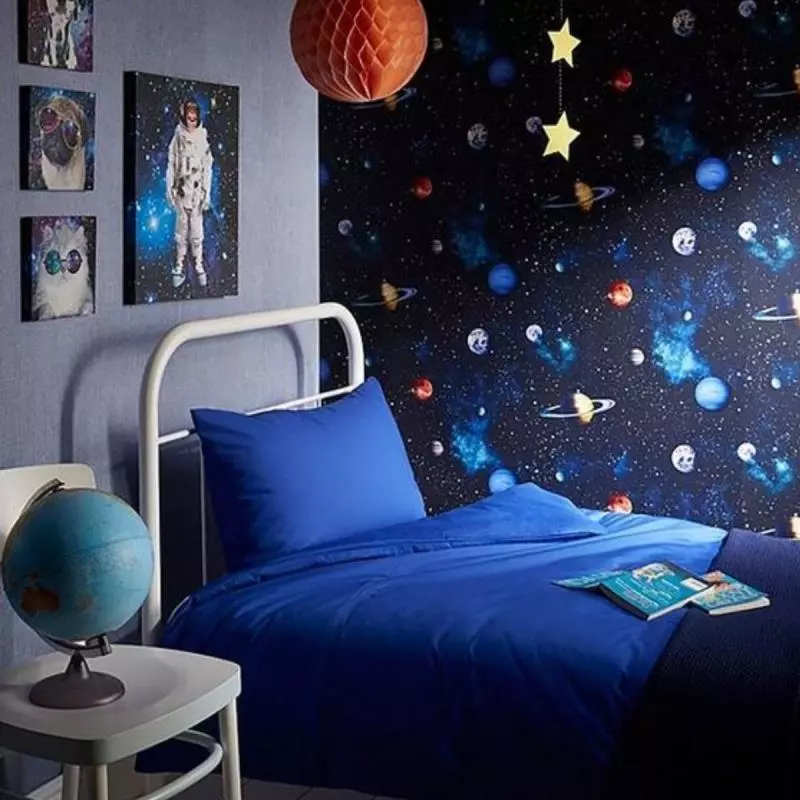 5. Tips Praktis Agar Kamar Astronot Nyaman dan Fungsional