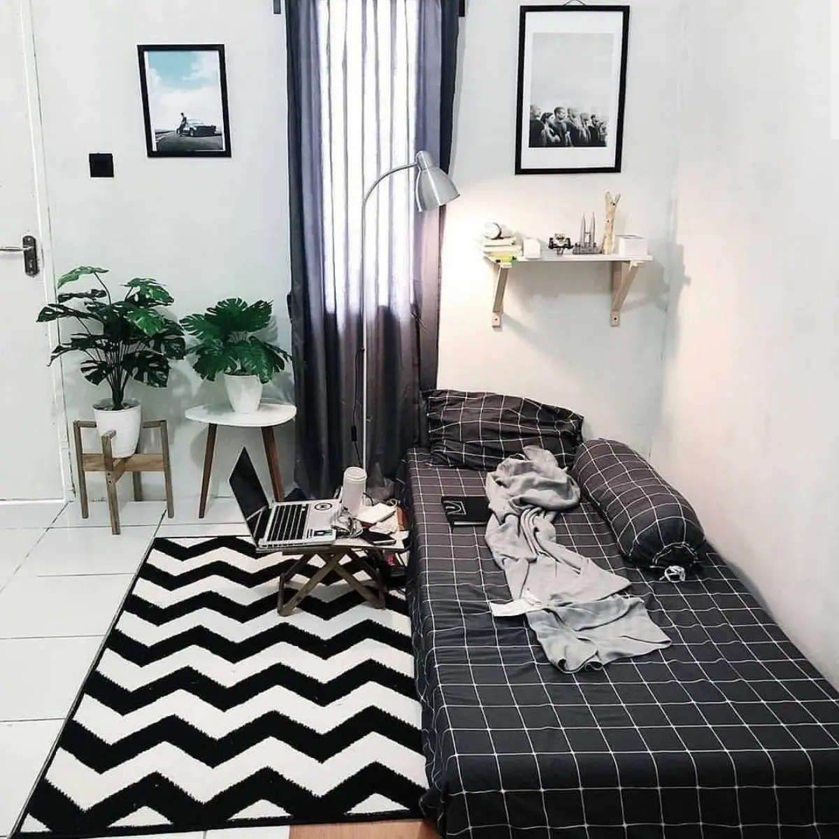 Manfaatkan Furnitur Multifungsi